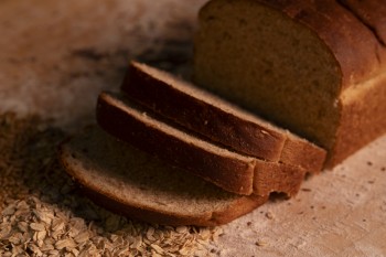 Myths and Facts About Bread in a Balanced Diet